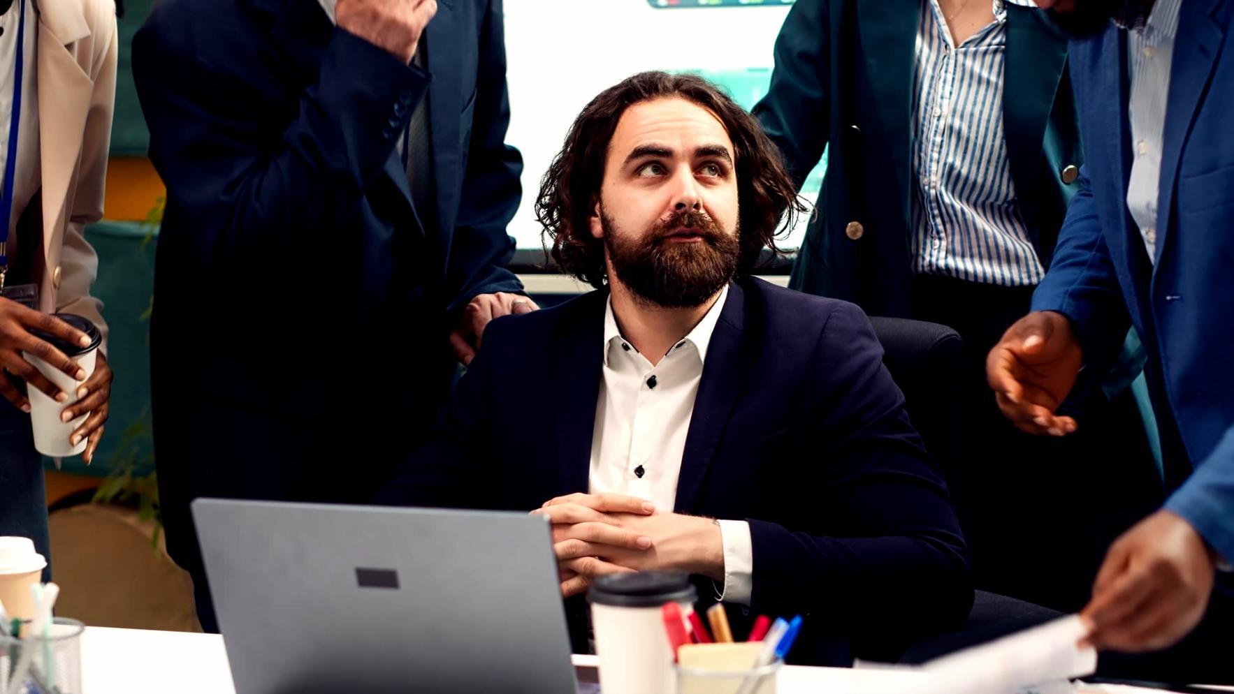 Visualización de análisis de tráfico web en pantalla